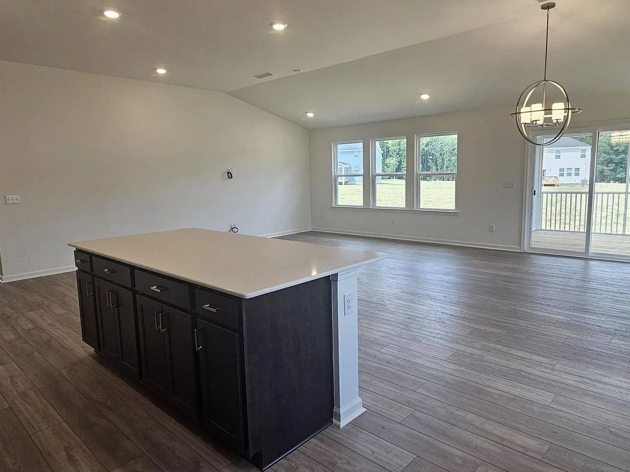 1612 Willow Landing Way - Photo 6 of 15