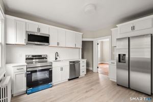 featured image of 94 Thomas St