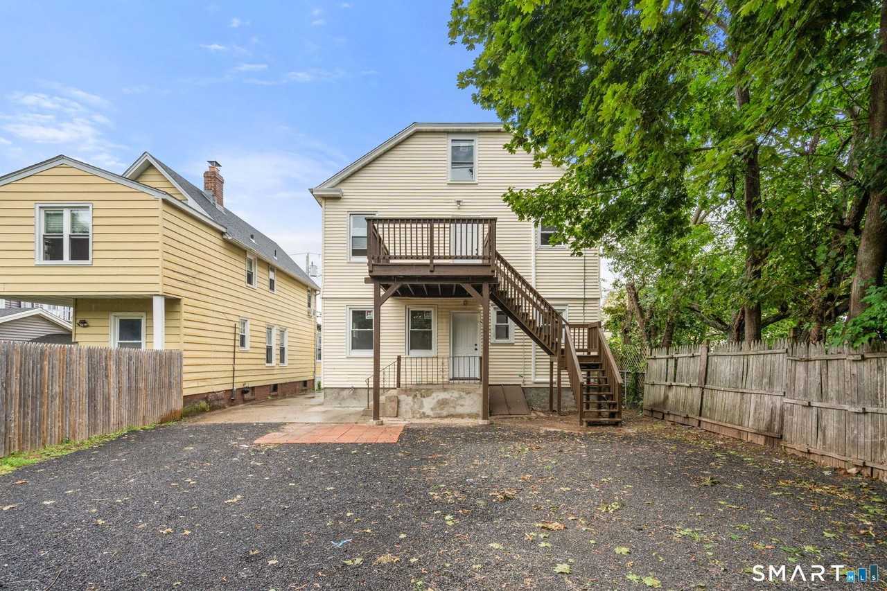 94 Thomas St - Photo 6 of 41