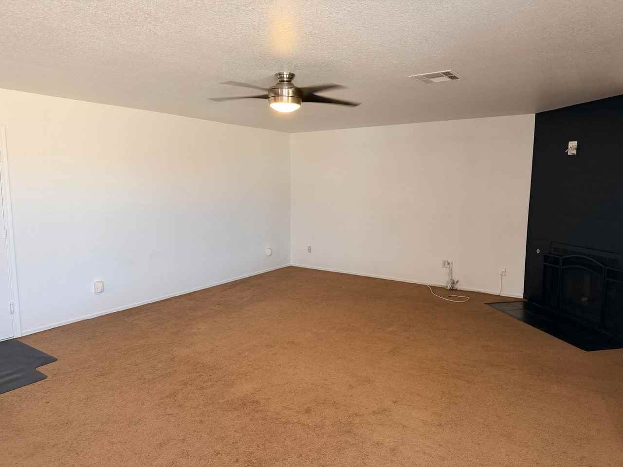 11290 E 24th Pl - Photo 5 of 26
