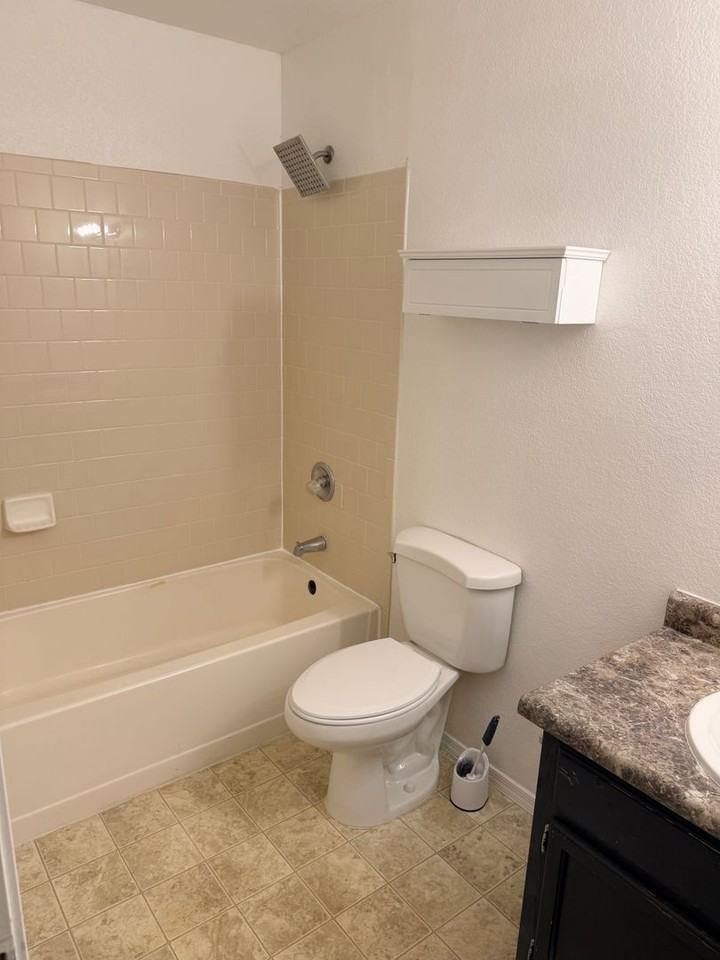 11290 E 24th Pl - Photo 6 of 26