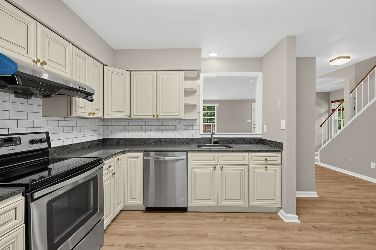 13631 Winterspoon Ln - Photo 4 of 21