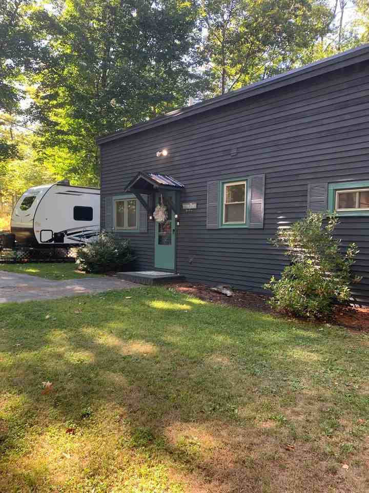 48 Proprietors Rd - Photo 3 of 20