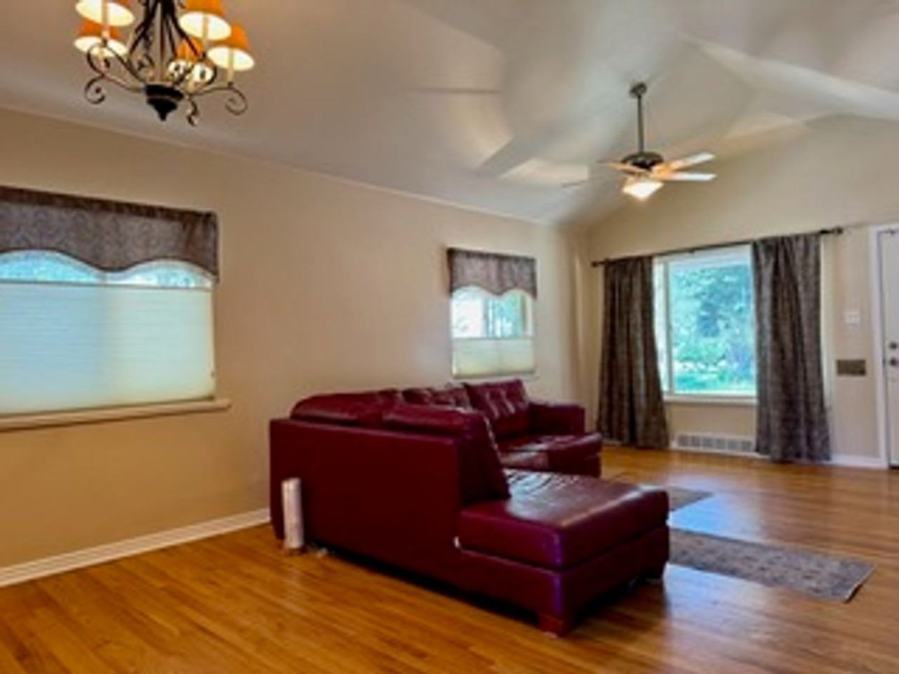 3695 Grape St - Photo 6 of 24