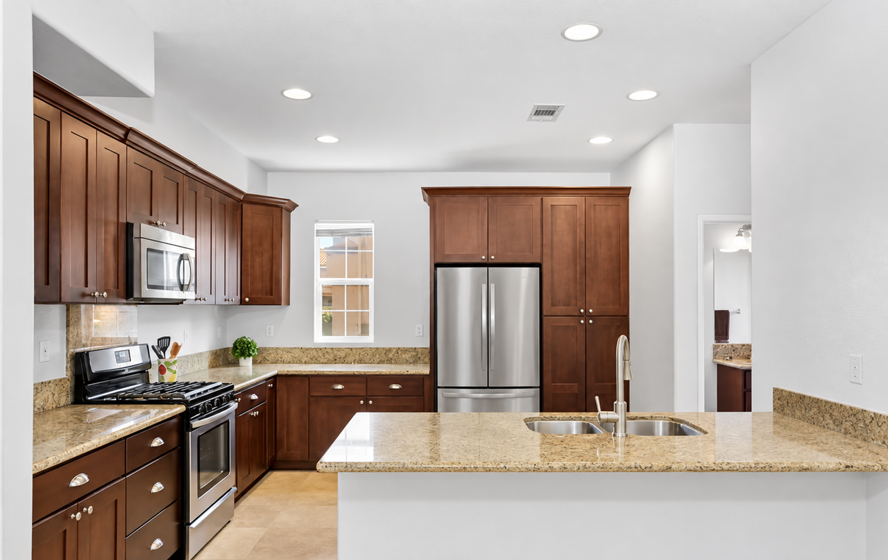 2815 Sepulveda Blvd #18 - Photo 3 of 10