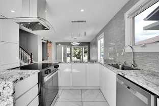127 Woodstock Rd Sw - Photo 1 of 1