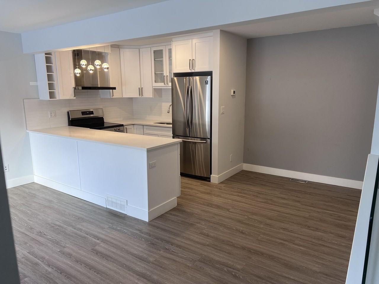 251 - 251 90 Ave Se