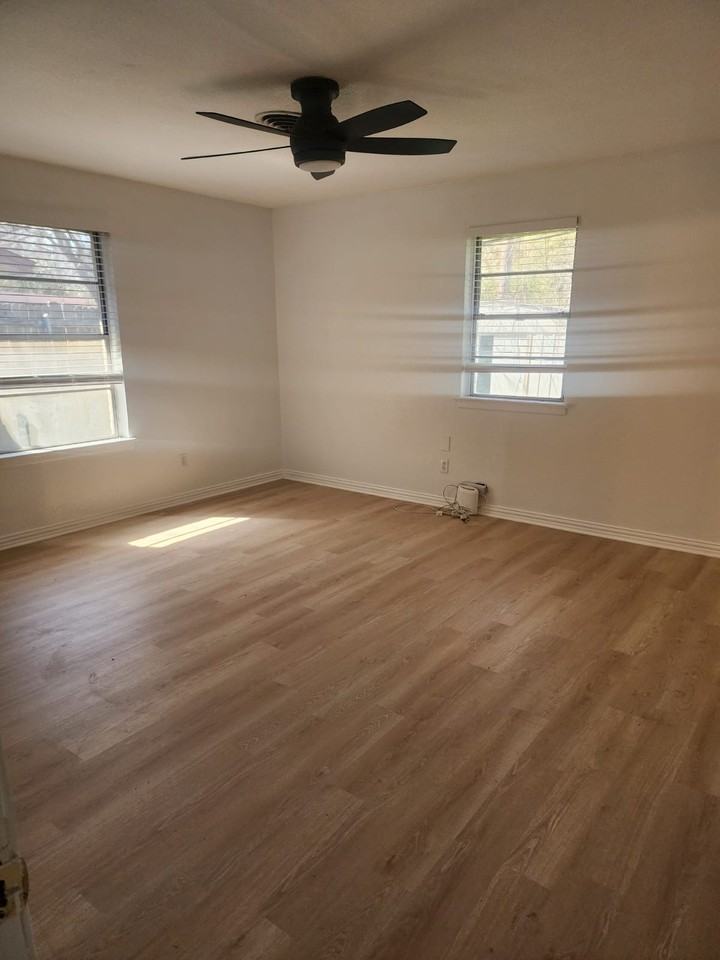 713 Wyche Dr #NA - Photo 4 of 13