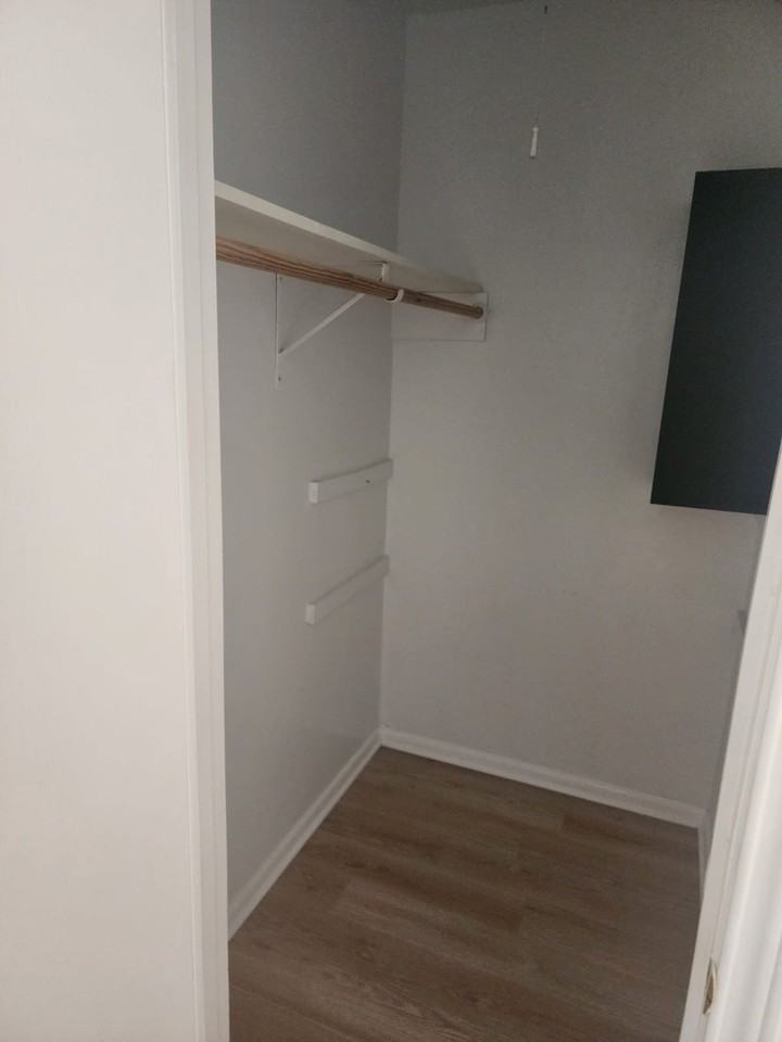 713 Wyche Dr #NA - Photo 5 of 13