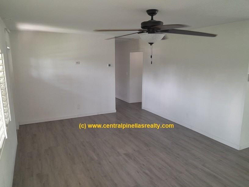 4601 Venetian Blvd Ne #NA - Photo 4 of 31