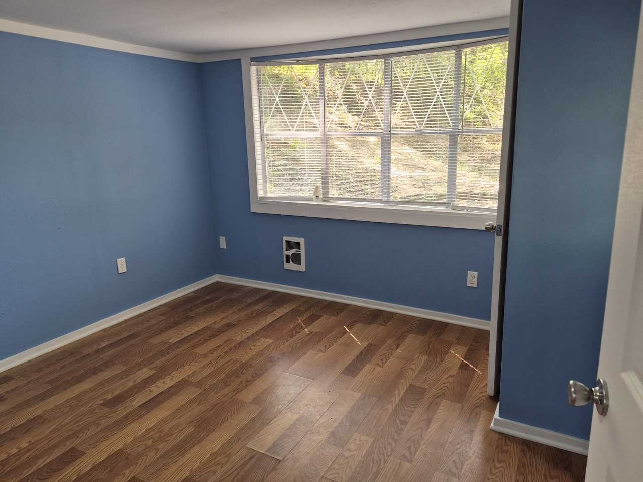 1710 Chatfield #NA - Photo 2 of 7
