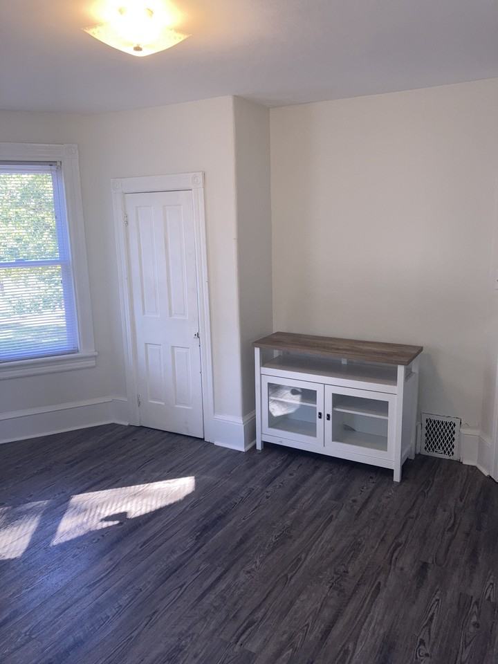 211 Pitman Ave #B - Photo 5 of 13