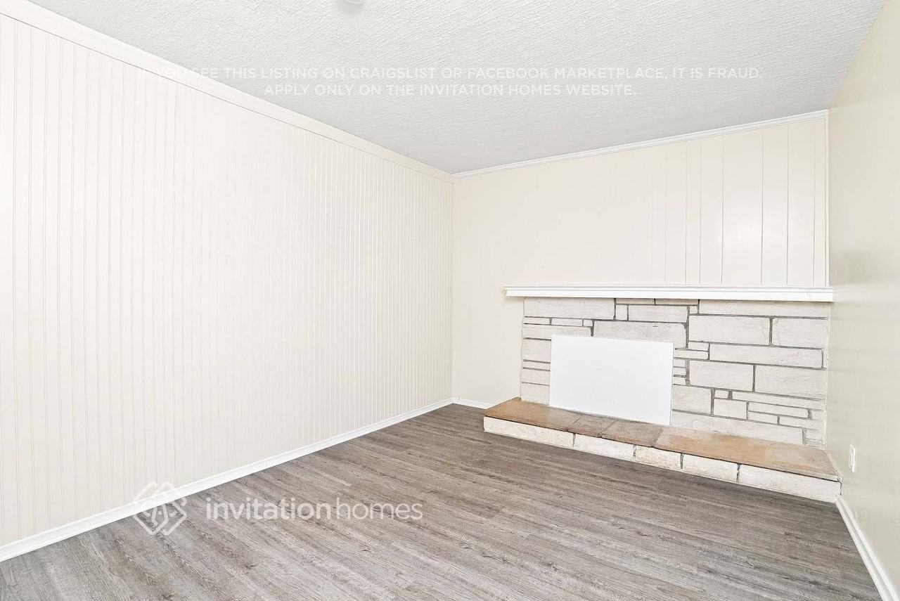 10147 Aldea Ave - Photo 4 of 17