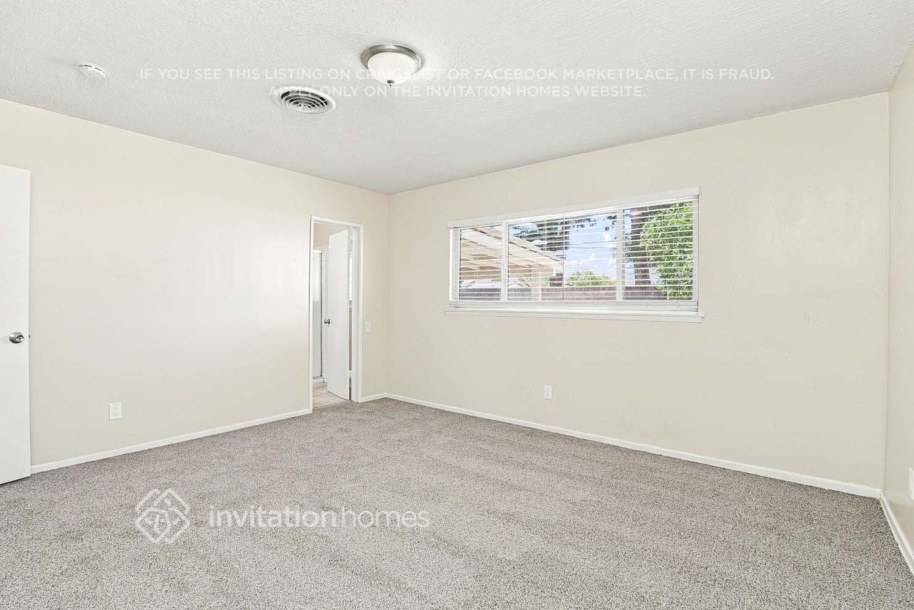 10147 Aldea Ave - Photo 7 of 17