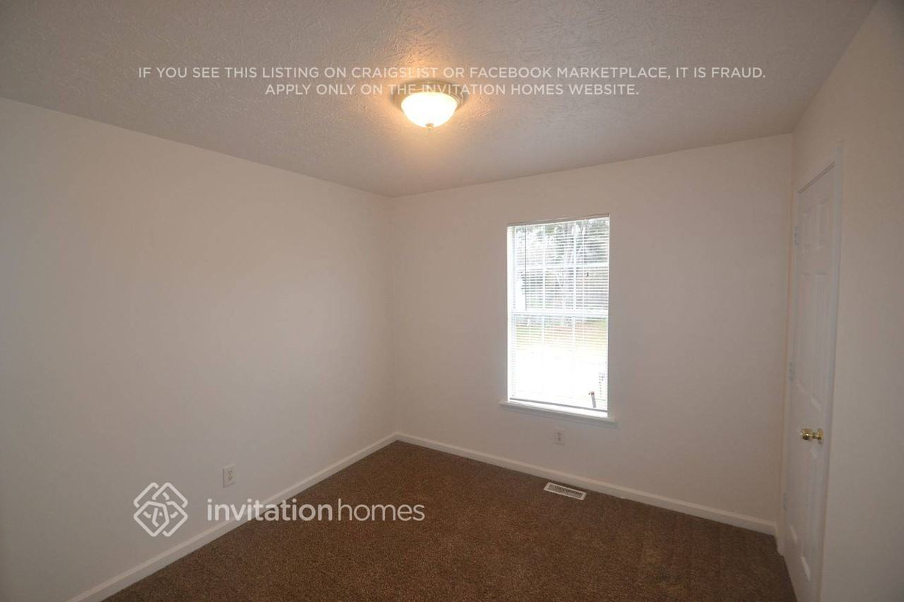295 Rustin Dr - Photo 7 of 10