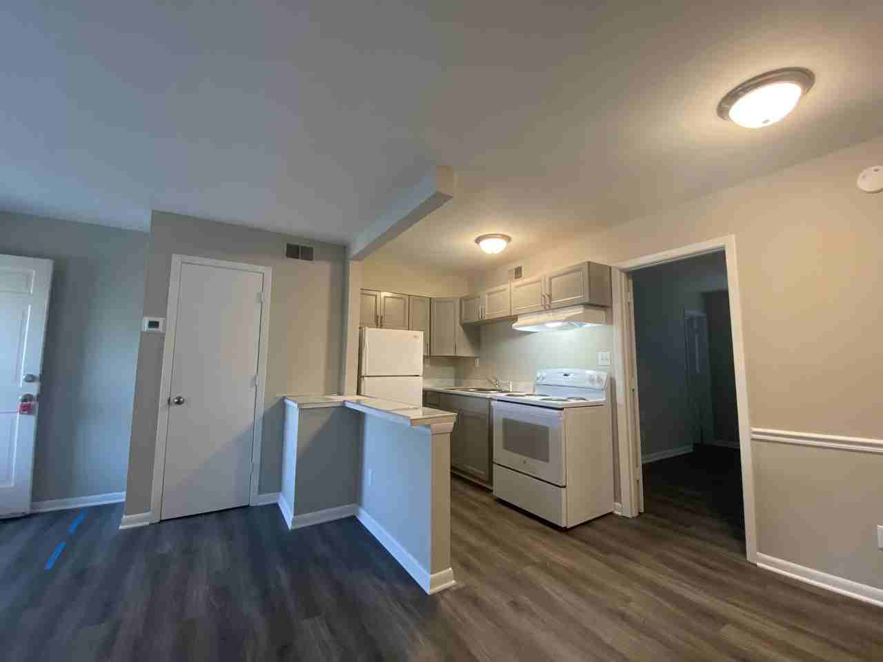 Pershing Street - 650 B #650B - Photo 4 of 30