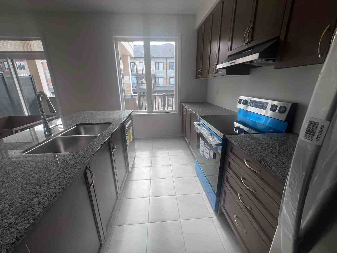 8 Thornbird cres - Photo 3 of 21
