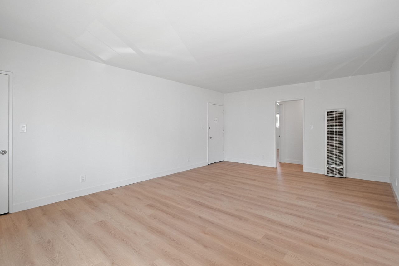 3624 Faris Dr #4 - Photo 5 of 26