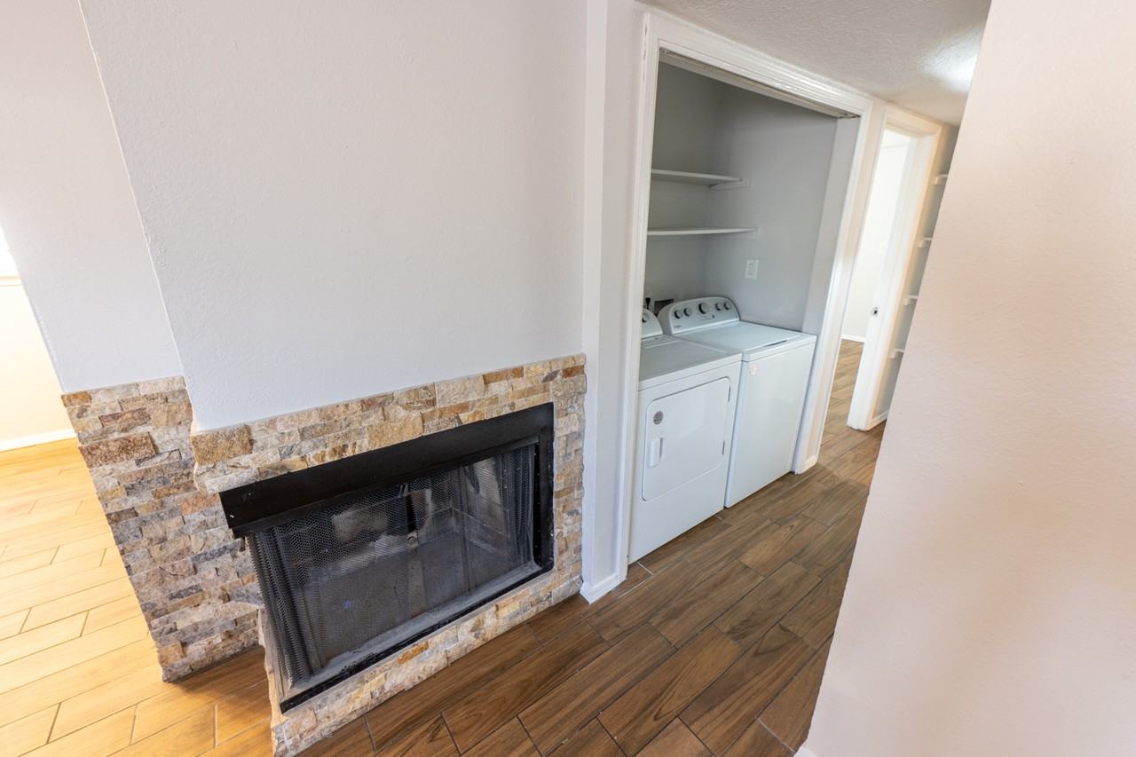 309 Whispering Sands Ct Se #1 - Photo 3 of 23