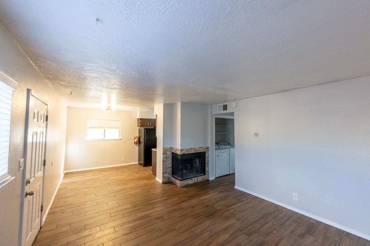 309 Whispering Sands Ct Se #1 - Photo 5 of 23
