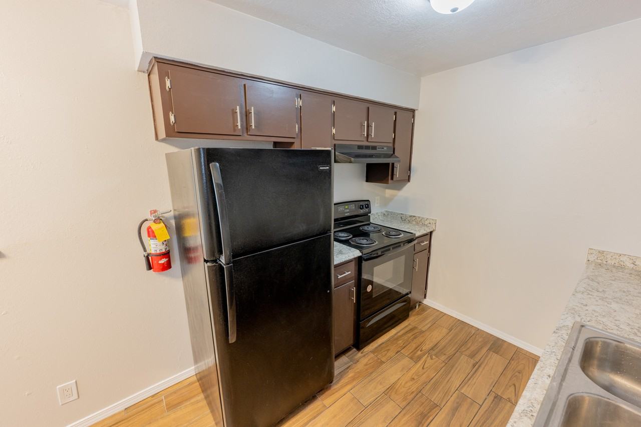 309 Whispering Sands Ct Se #1 - Photo 7 of 23