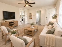 featured image of 707 W Centennial Ave