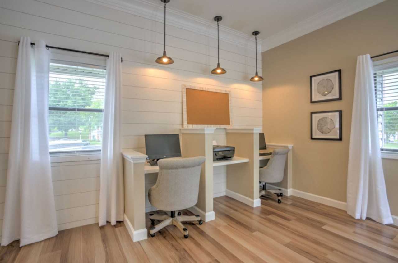 Heatherton Estates Apartments & Townhomes - Photo 5 of 29