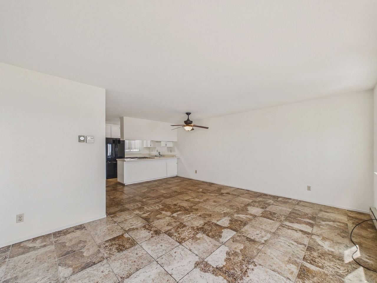 2438 Frances St #12 - Photo 4 of 24