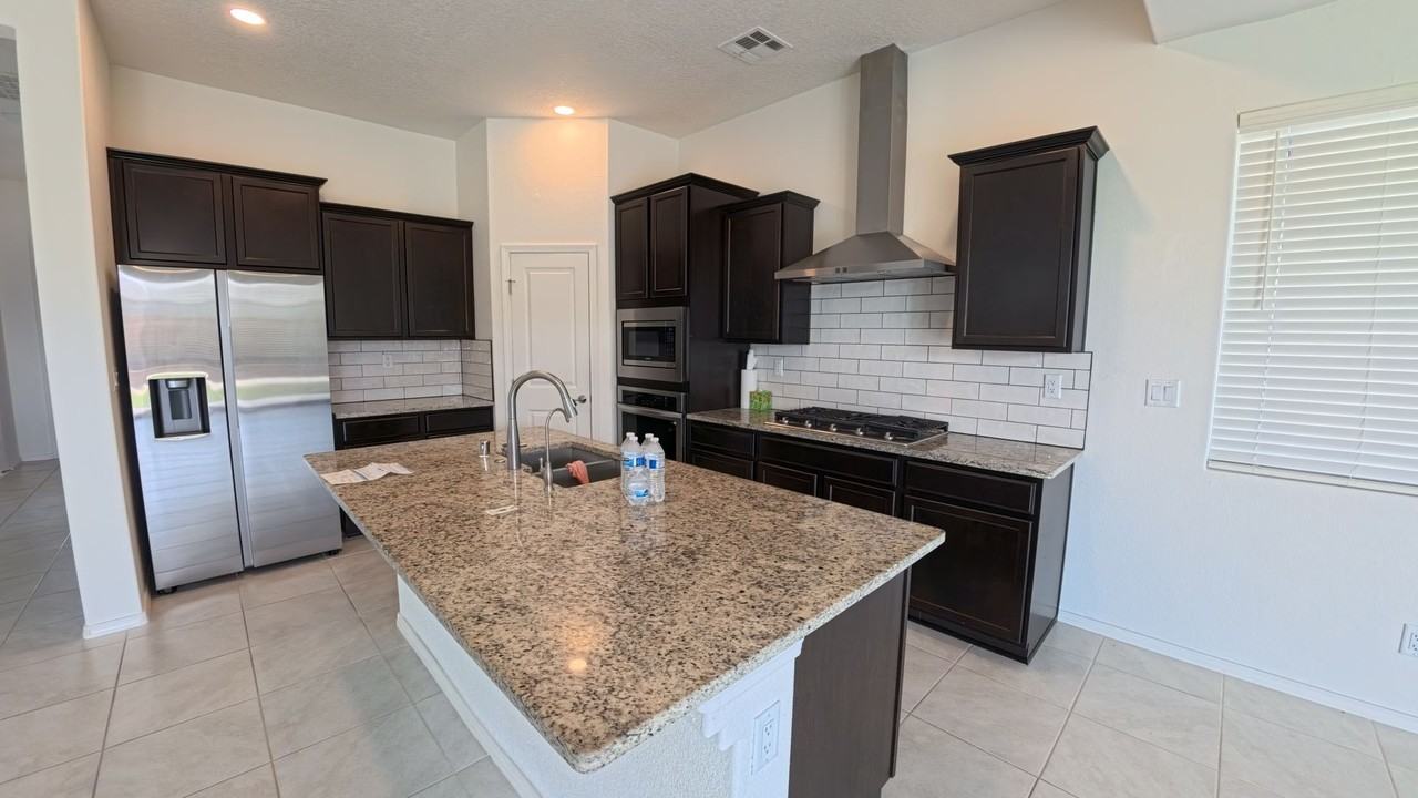 4316 Bald Eagle Loop Ne - Photo 4 of 47