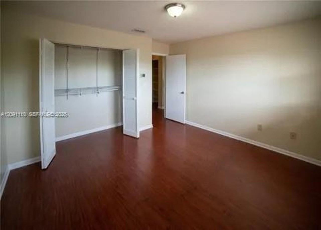 8818 8818 SW 113th Place Cir E th 8818 - Photo 5 of 31