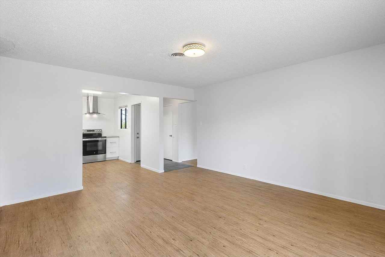 1256 Rosewood Way - Photo 6 of 22