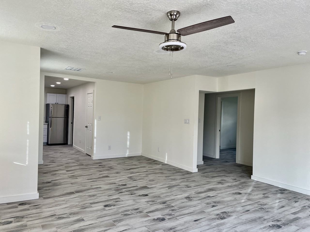 4301 Mesa Grande Pl SEUnit C #C - Photo 5 of 23