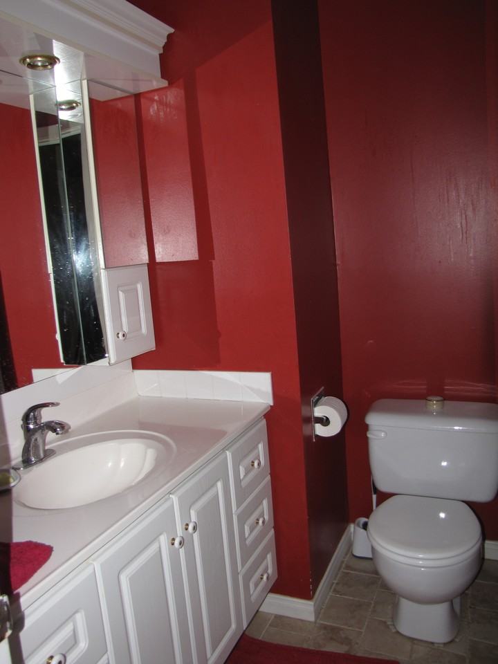 297 Beechgrove Avenue - Photo 6 of 18