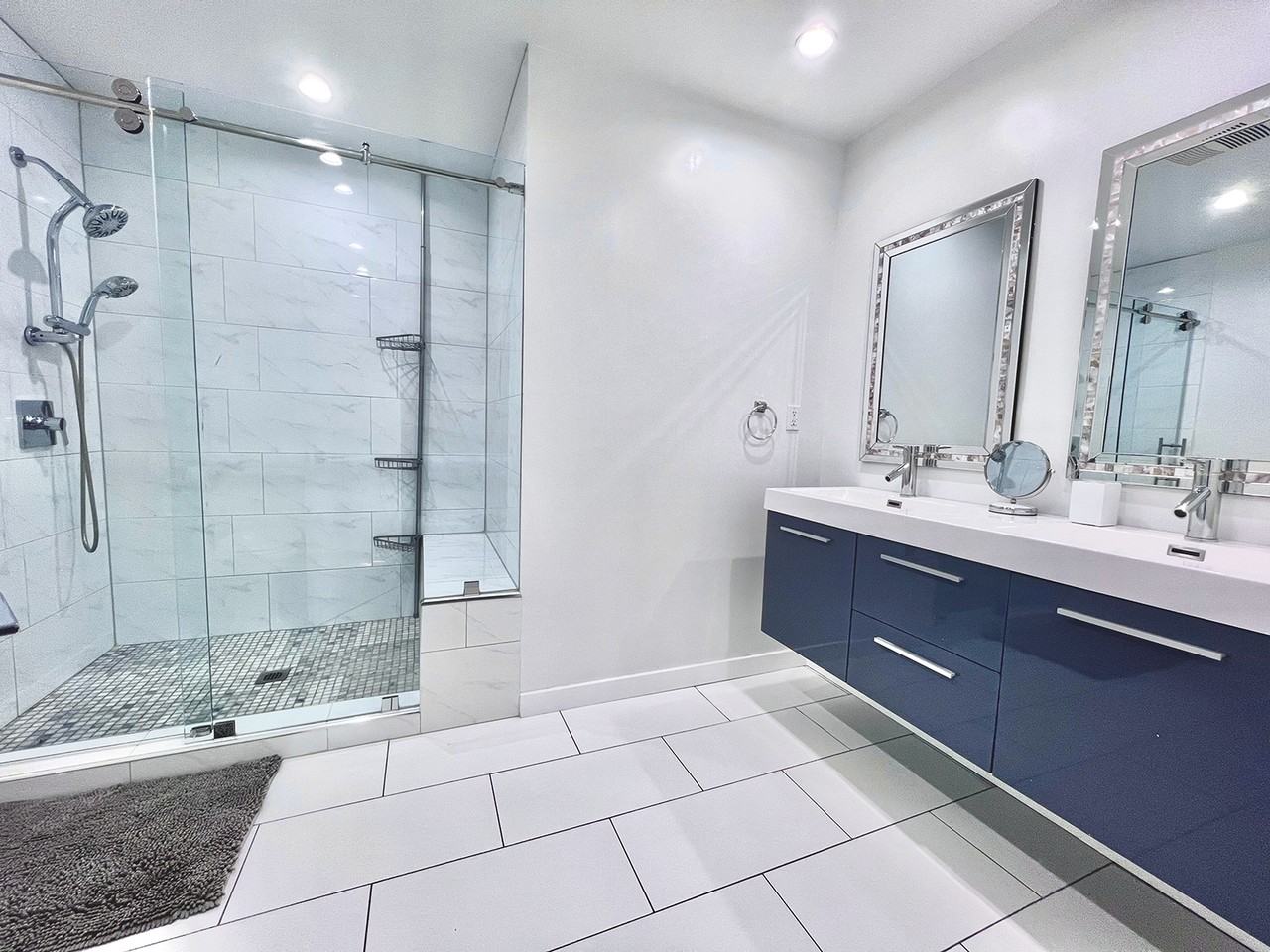 15104 Valerio Street - Photo 7 of 15