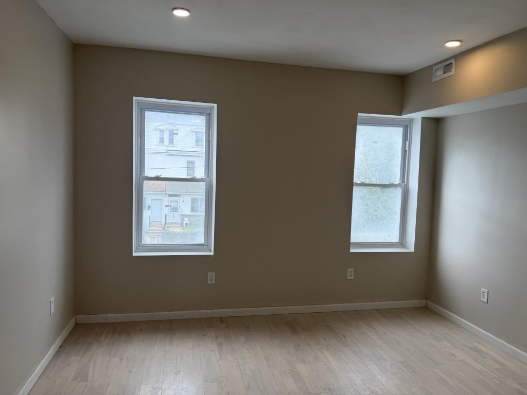 221 N 65th St #2 - Photo 6 of 7
