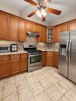 featured image of 7043 69th St ##2f