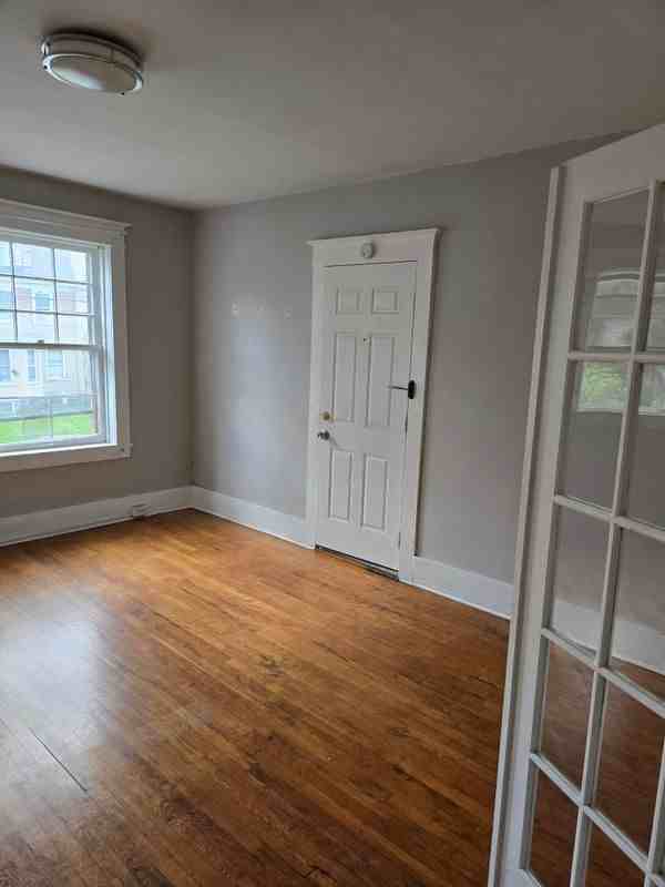 1011 Union St - Photo 2 of 8