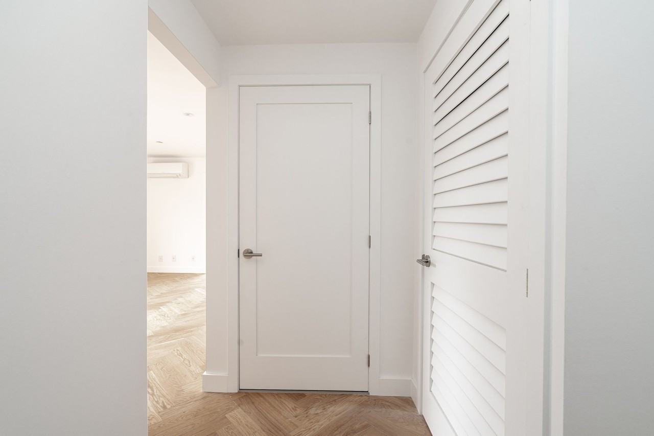 150 Fermanagh Avenue - Photo 5 of 10