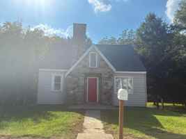 featured image of 1204 Asheboro St