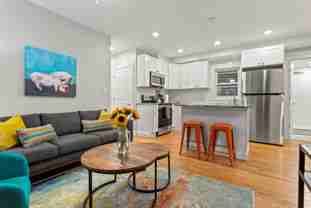1 Bed / 1 Bath Apartment in Charlestown - Photo 1 of 1