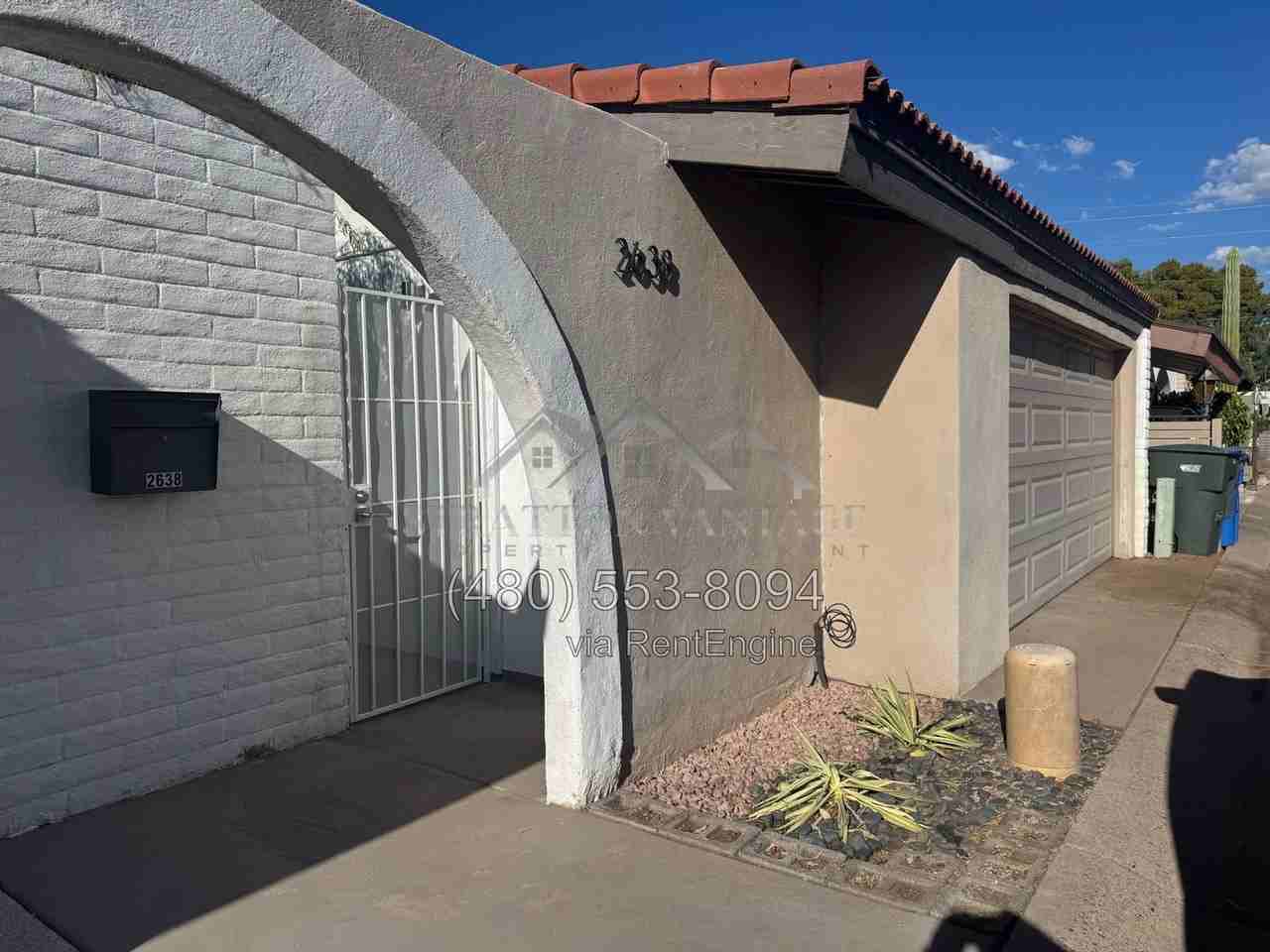 2638 E Roma Ave - Photo 3 of 23