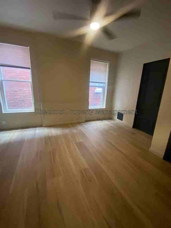 3827 Minnesota Ave #2 - Photo 5 of 12