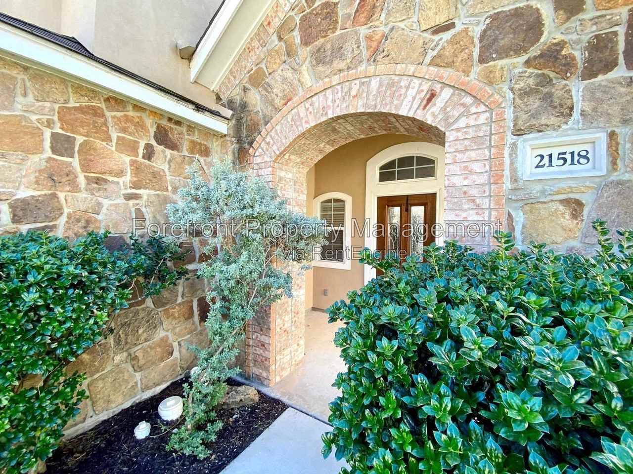 21518 La Pena Dr - Photo 6 of 50