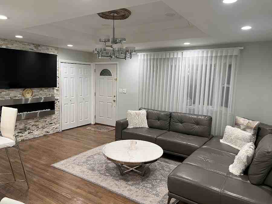 6 Eastlick Rd #1