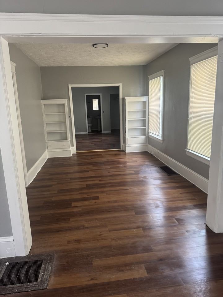 10310 Marlowe Ave #NA - Photo 2 of 16