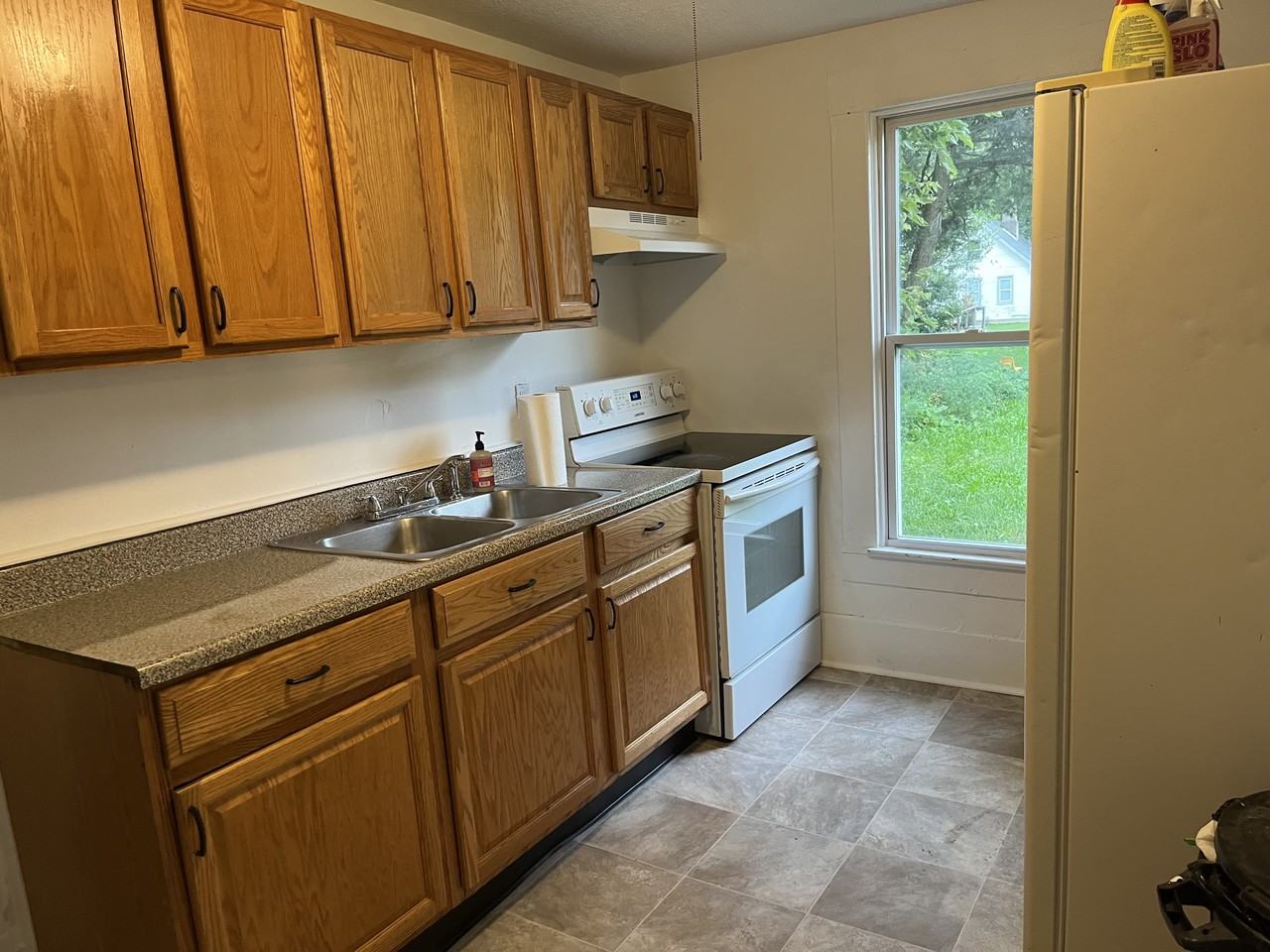 246 N 5th St #NA - Photo 7 of 8