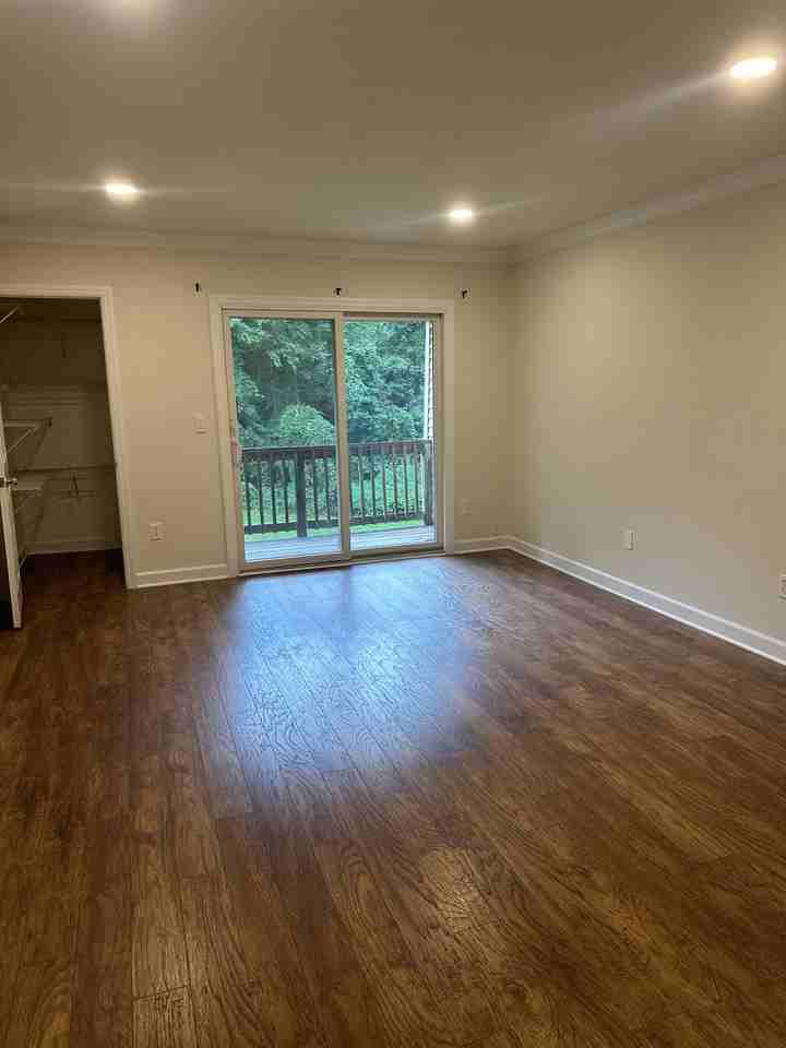 405 Fox Run Ln #405 - Photo 7 of 7