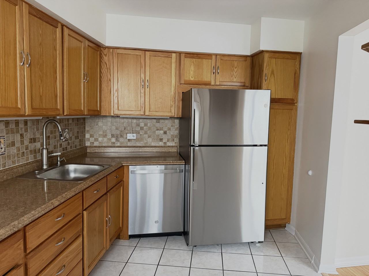 8152 Elmwood Ave #G4 - Photo 2 of 5