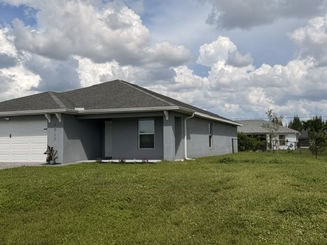 1017 Ne Juanita Pl #NA - Photo 3 of 28