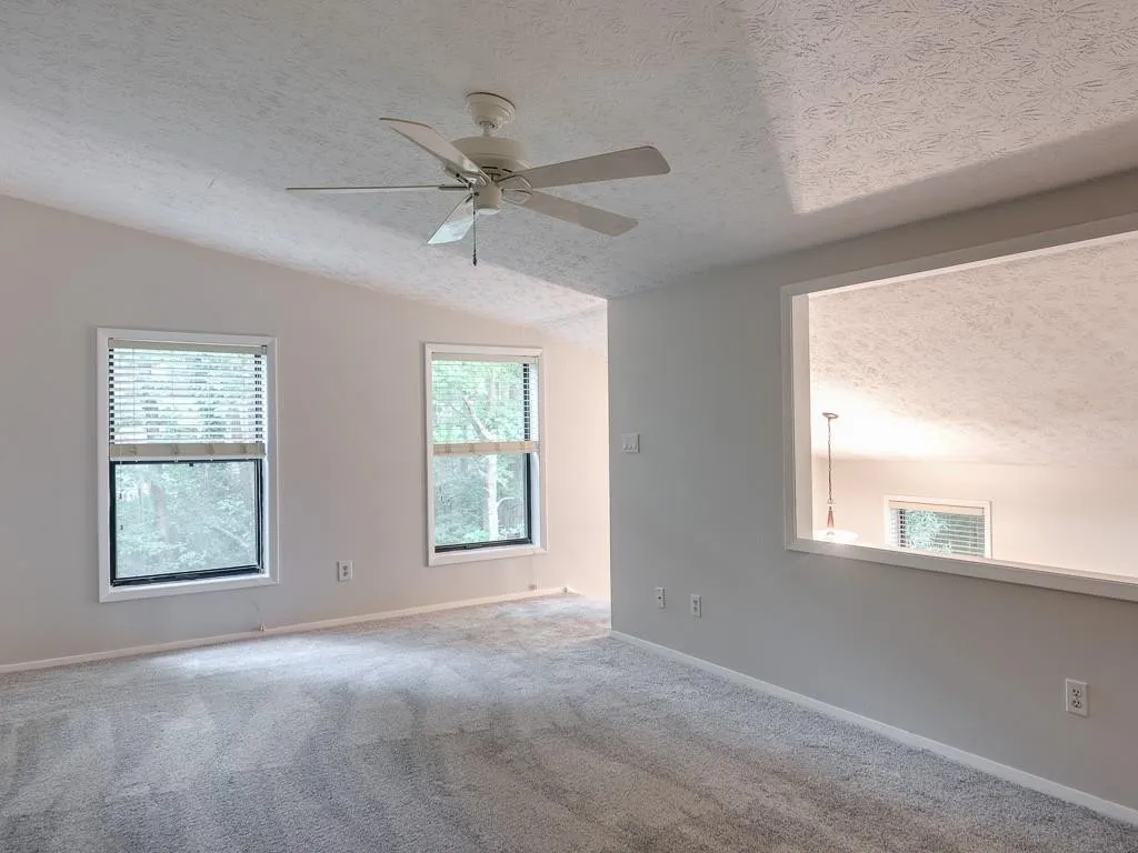 305 River Run Dr #NA - Photo 6 of 15